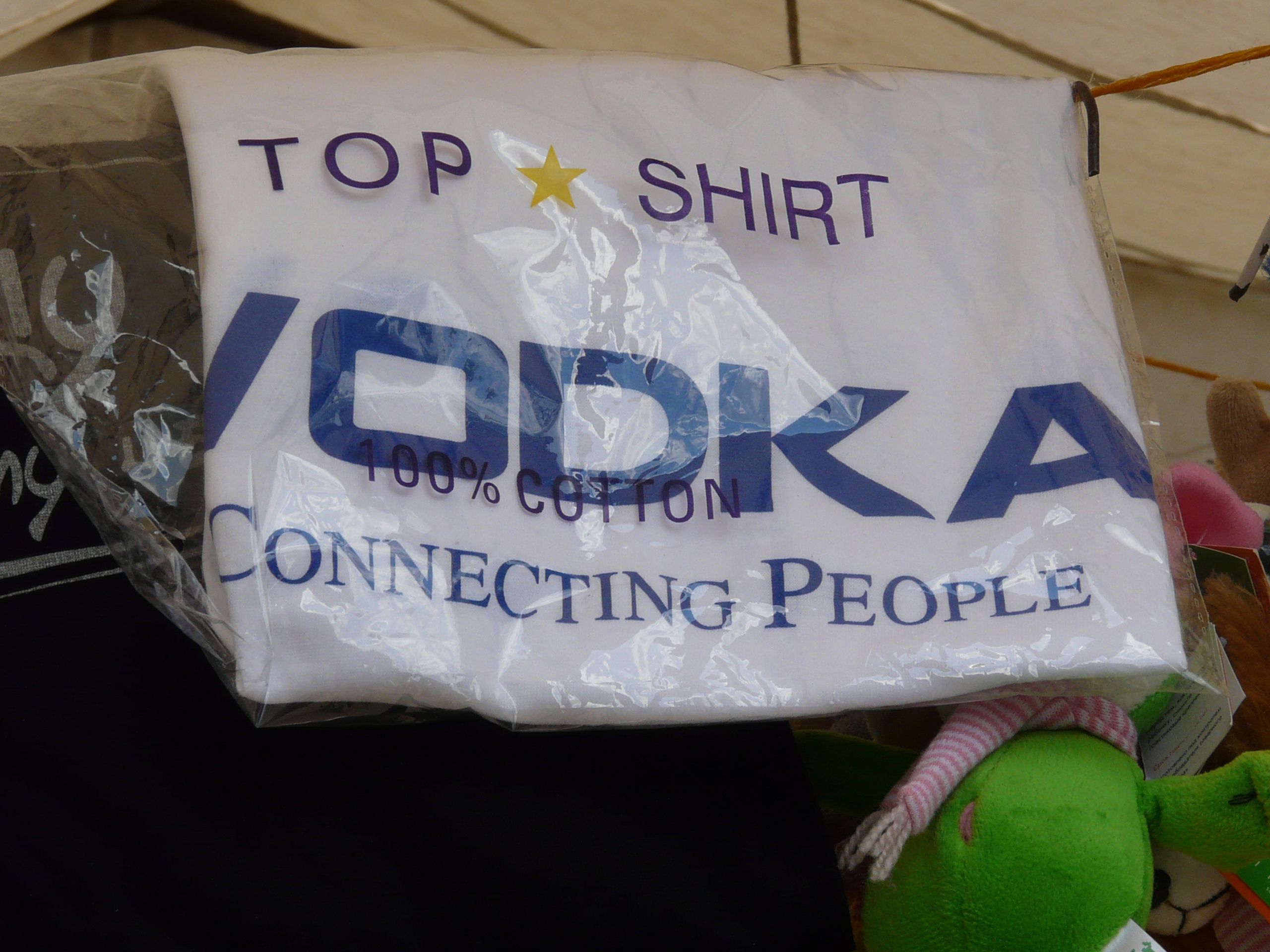 LWÓW, panorama miasta, kobieta z kapeluszem, hero event