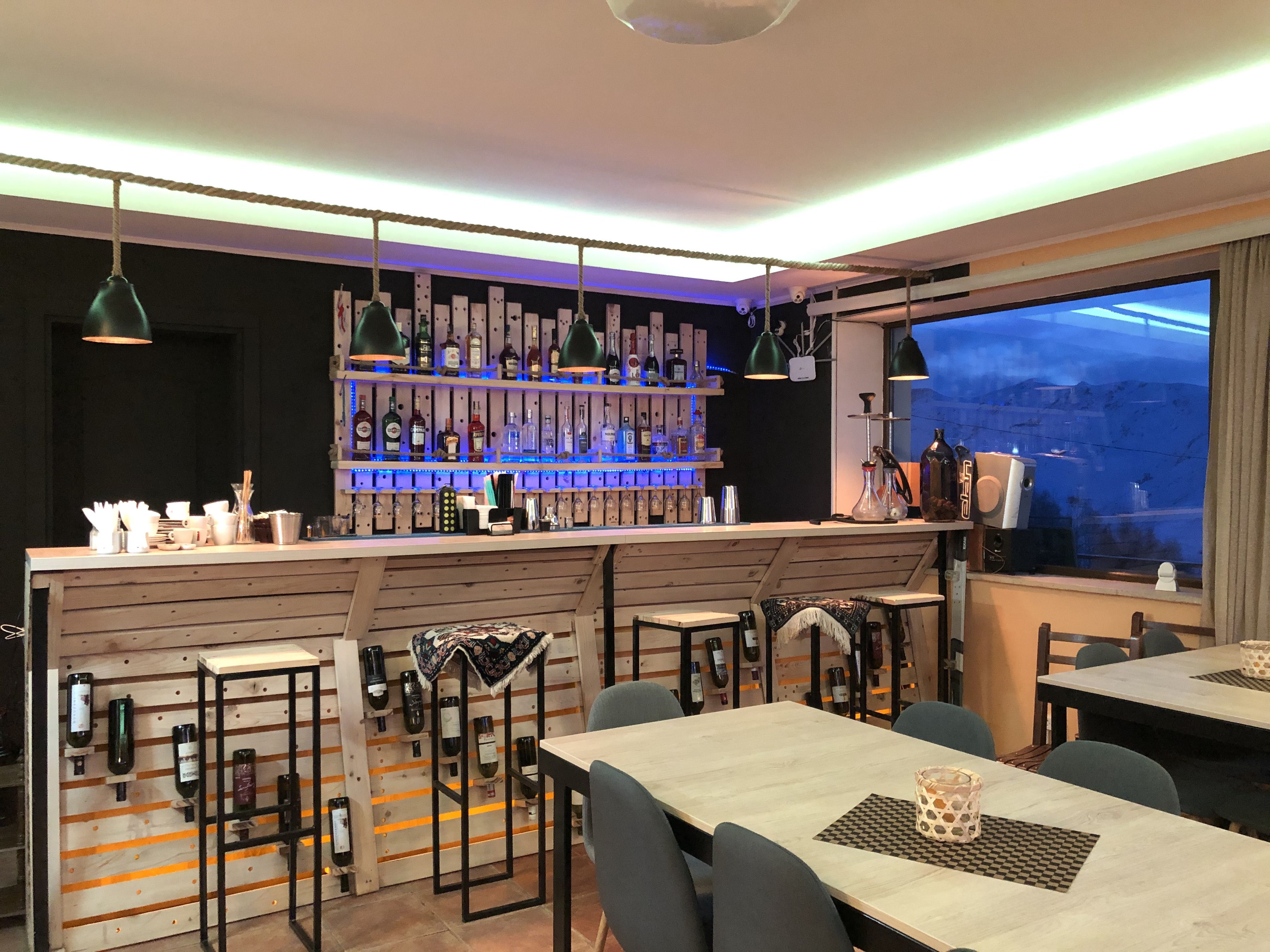 bark, wina gruzińskie, impreza gruzja, snow show 2022, zimowa gruzja